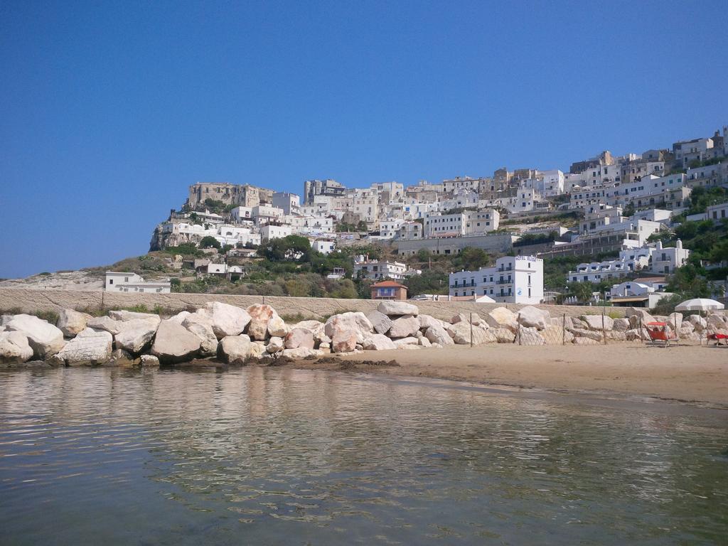 Blu Marine Casa A 10Mt Dalla Spiaggia Peschici Exterior foto
